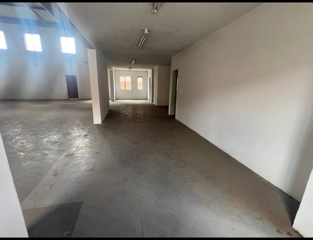 278M² WAREHOUSE TO LET IN KYA SANDS